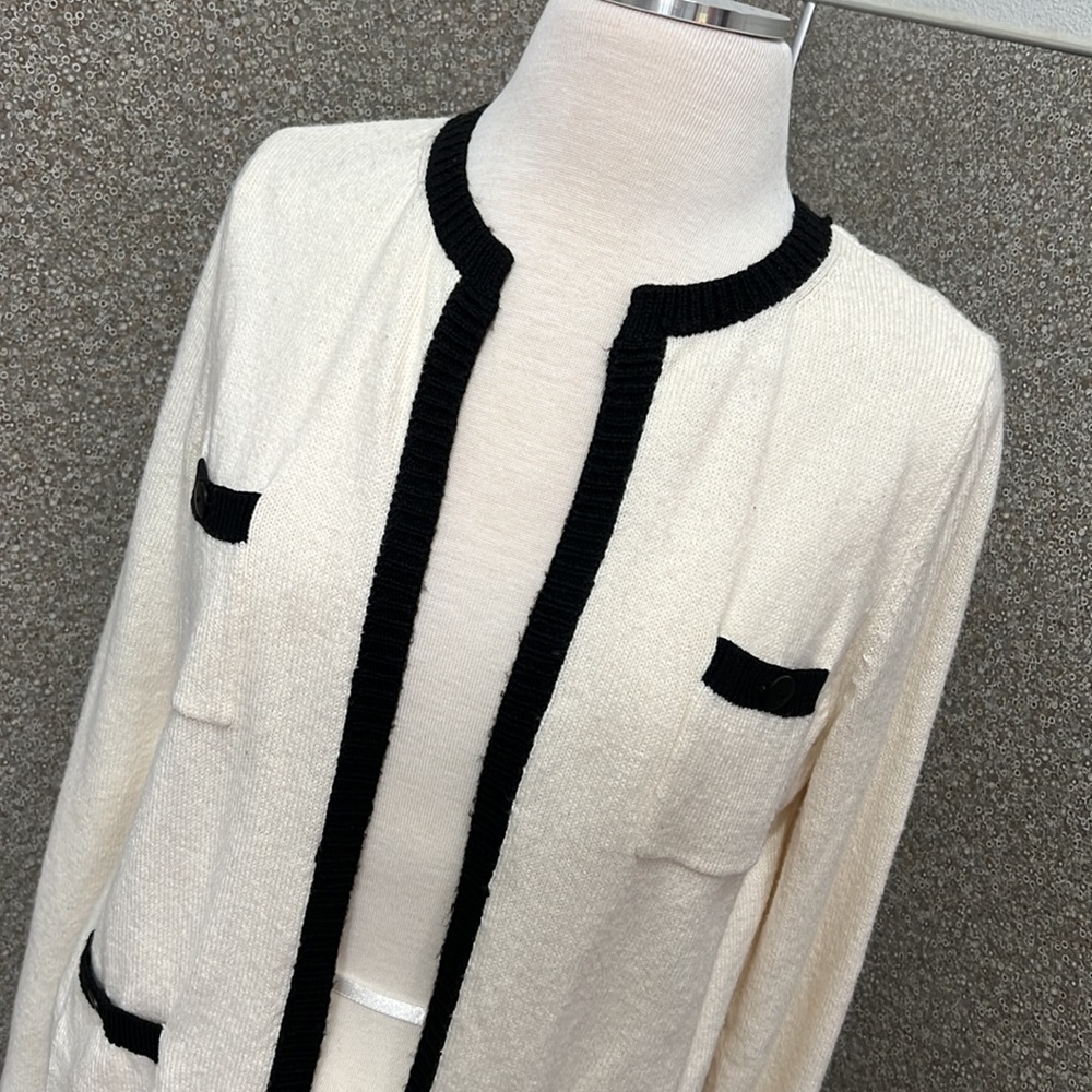 Maglia NWT Cream Color Open Front Sweater With Pockets Size Large